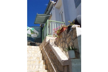 Croacia Penzión Prvić Luka, Exterior
